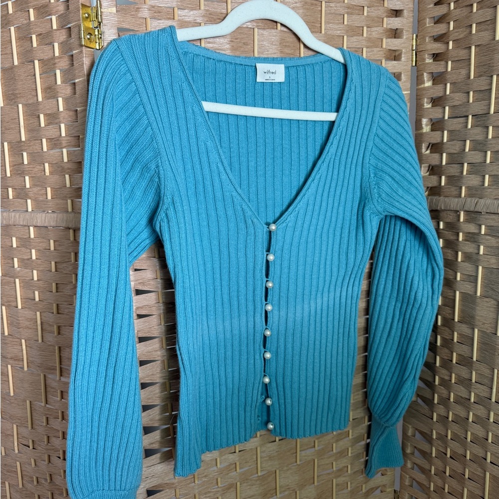 ARITZIA Wilfred Blue Ribbed Pearl Button Cardigan - Picture 2 of 4